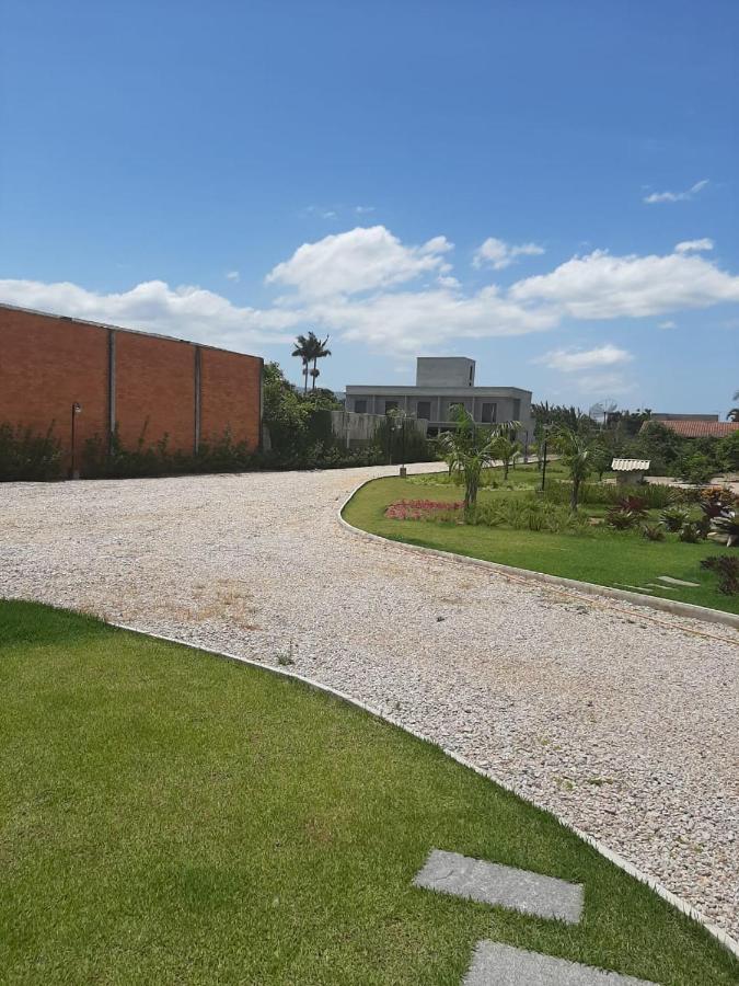 Excelente Sobrado Confortavel No Centro De Tijucas Proximo As Praias Экстерьер фото